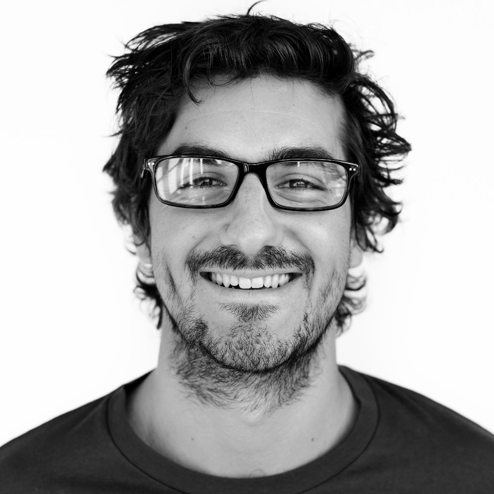 Amir Khulad